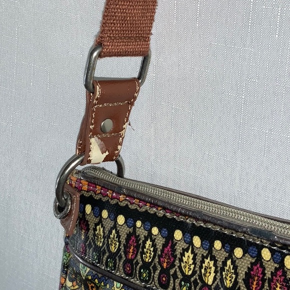Sakoots Waxed Canvas Peace Crossbody Bag - Picture 8 of 16
